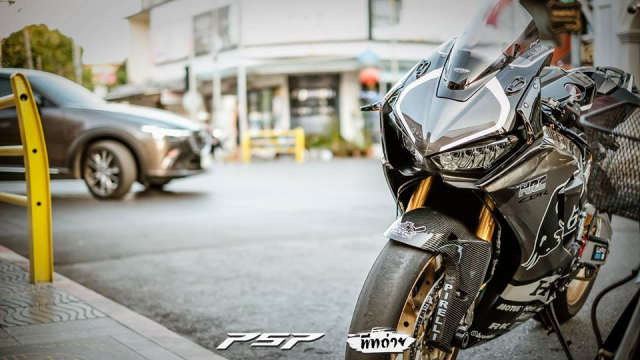 Honda CBR1000RR do dep tuyet tran voi trang bi Winglet doc doan - 8