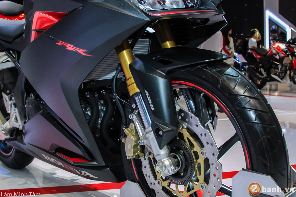 CBR250RR the he moi du doan se trang bi noi chong truot va sang so nhanh - 11