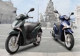 Honda Sh 150i nhập khẩu giá bao nhiêu Nên mua xe SH nhập hay SH Việt  Xe  máy  Việt Giải Trí